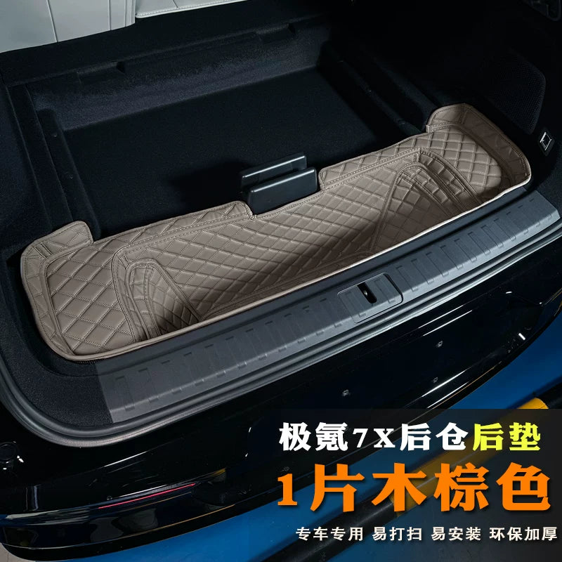 26 Extreme Krypton 7X luggage/storage mat modified with decorative base, lower storage compartment, storage compartment and waterproof storage box.