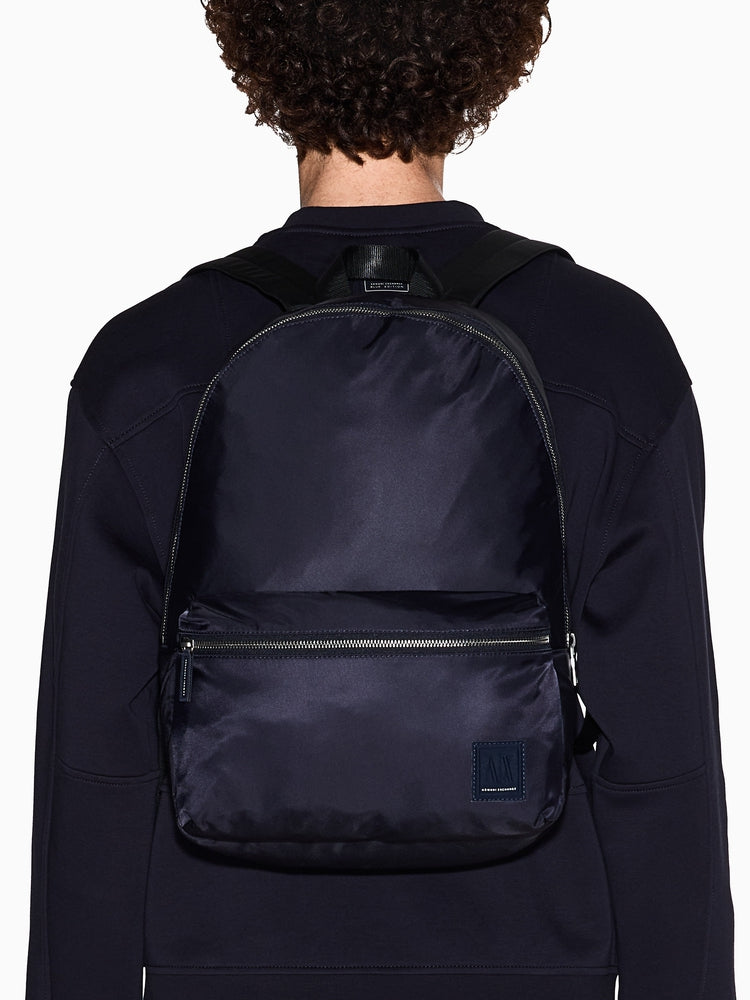 [Yeni il hədiyyəsi] ARMANI EXCHANGE Kişilər üçün İdman Böyük Tutumlu Bel Çantası (Rəsmi)