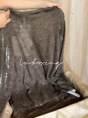 Qətiyyətlə tövsiyə edirəm! Payız və qış üçün mükəmməl olan, klassik, vintage üslubunda, rahat, bir az şəffaf, qəhvəyi rəngli yun sviter.