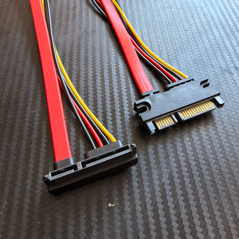 SATA kişidən qadın uzatma kabeli SATA7+15P sabit disk məlumat kabeli sata22pin uzatma kabeli