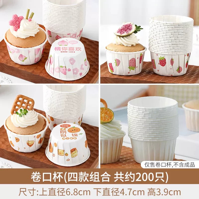 Cupcake fincanı kağız qabı rulon ağızlı ağ yüksək temperaturlu soba üçün xüsusi məişət kiçik muffin fincanı çörəkçilik qəlibi qabı