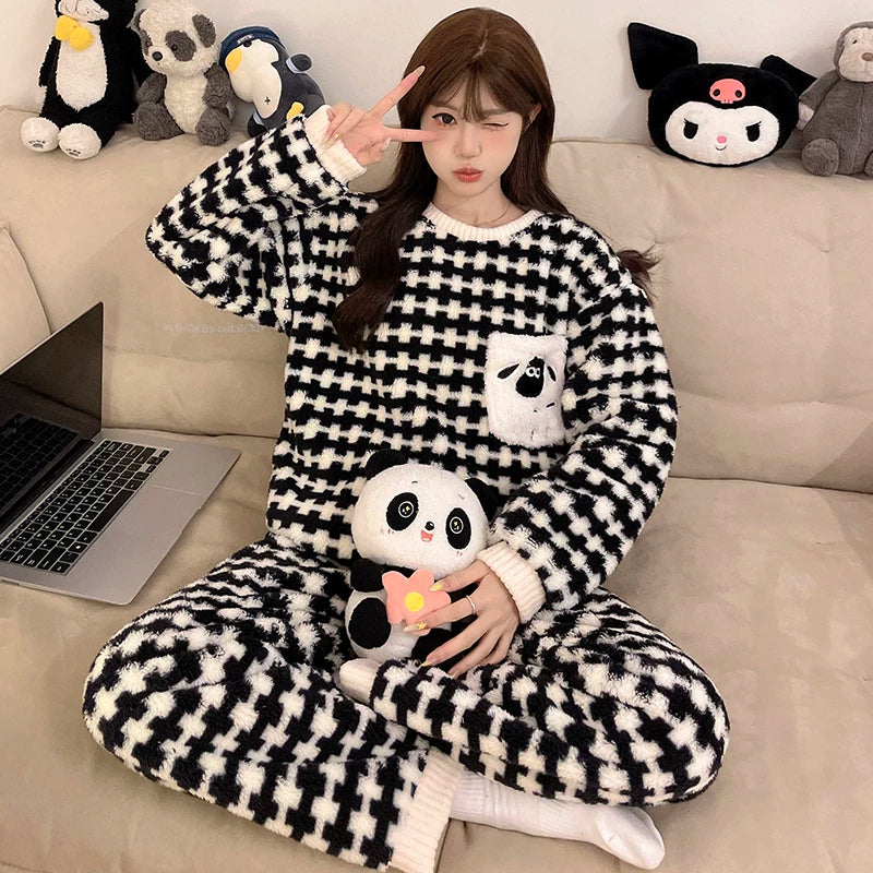 Cizgi filmi boz və qara pişik qış yeni mərcan yunlu pijama qadın yun astarlı və qalınlaşmış tələbə flanel ev geyimi xarici geyimlər