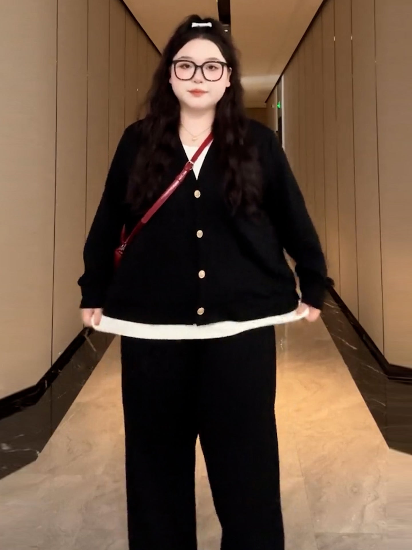 Plus size women's clothing, very cute early fall set, slimming faux two-piece shirt and elastic waist pants, two-piece set.