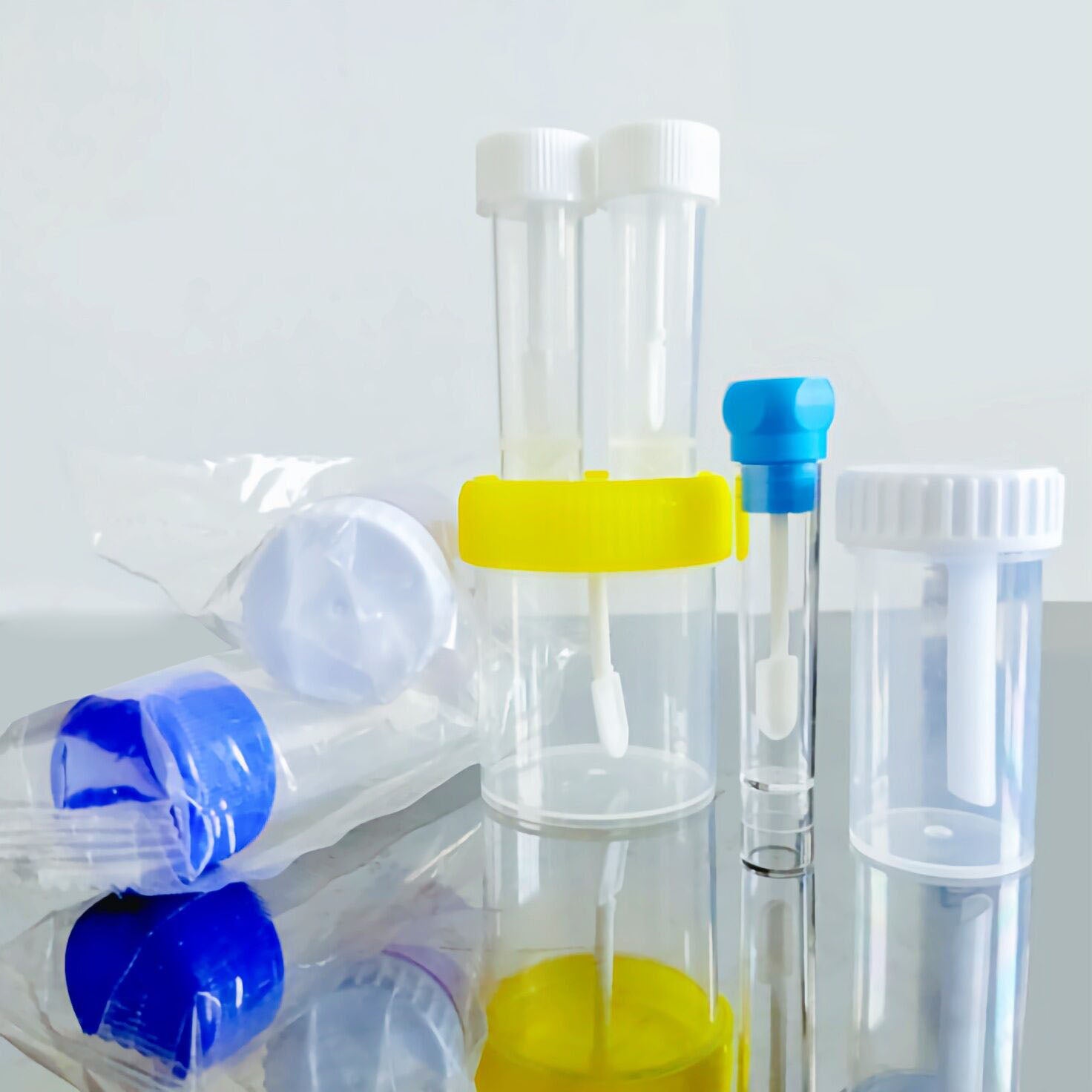 Laboratoriya müayinəsi üçün birdəfəlik nəcis toplayıcısı, nəcis nümunəsi şüşəsi, sterilizə olunmuş nəcis nümunəsi borusu 5/10/25/30ml