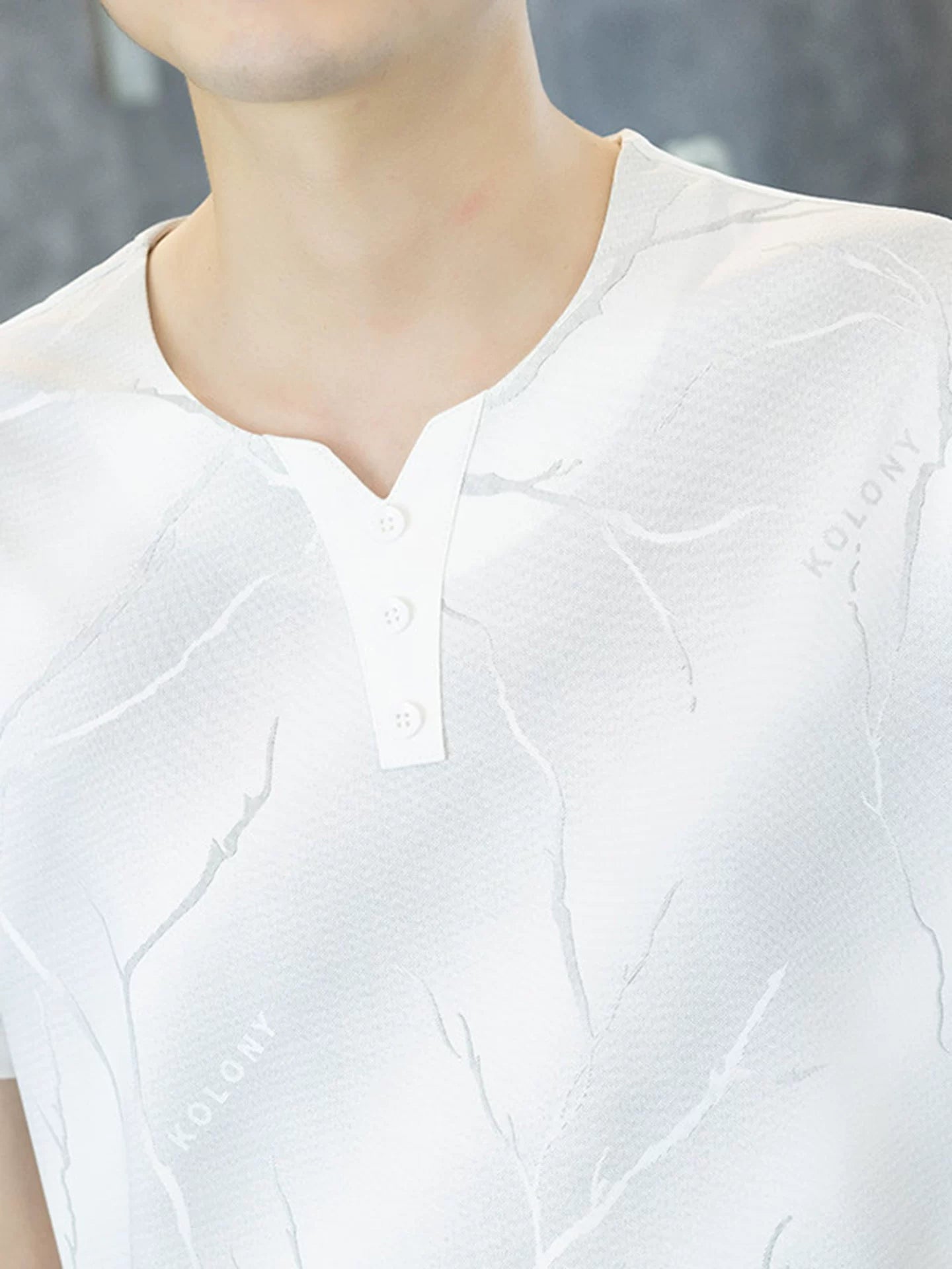 Playboy Tut İpək Qısaqol T-Shirt Kişi V Yaka T-shirt 2026 Yay Yeni Moda Təsadüfi Yarımqol Kişilər
