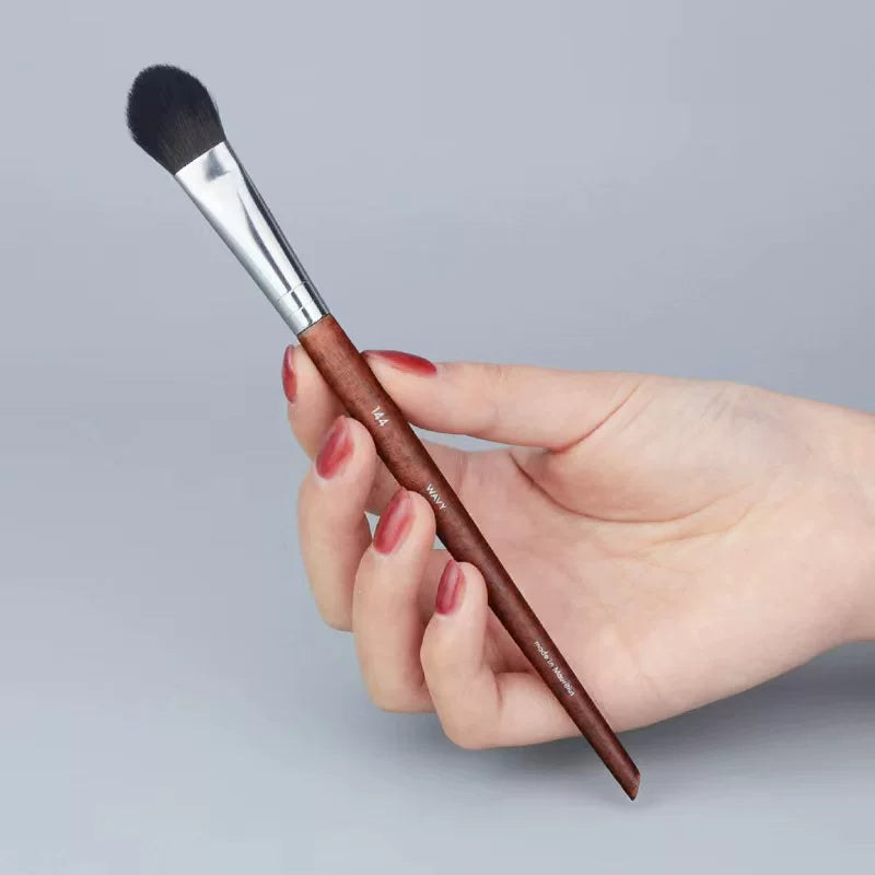 MAKE UP FOR EVER 124 Tozlu Toz Fırçası, 112 Cilalama Tonal Krem Fırçası Dəsti