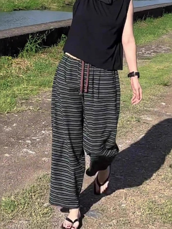 Qadınlar üçün böyük ölçülü, rahat stil, geniş bədən quruluşlu, qısa zolaqlı şalvar, 2026-cı ilin yayı, nazik, yüksək belli, dəbli, trendli, çoxfunksiyalı enli ayaqlı şalvar.