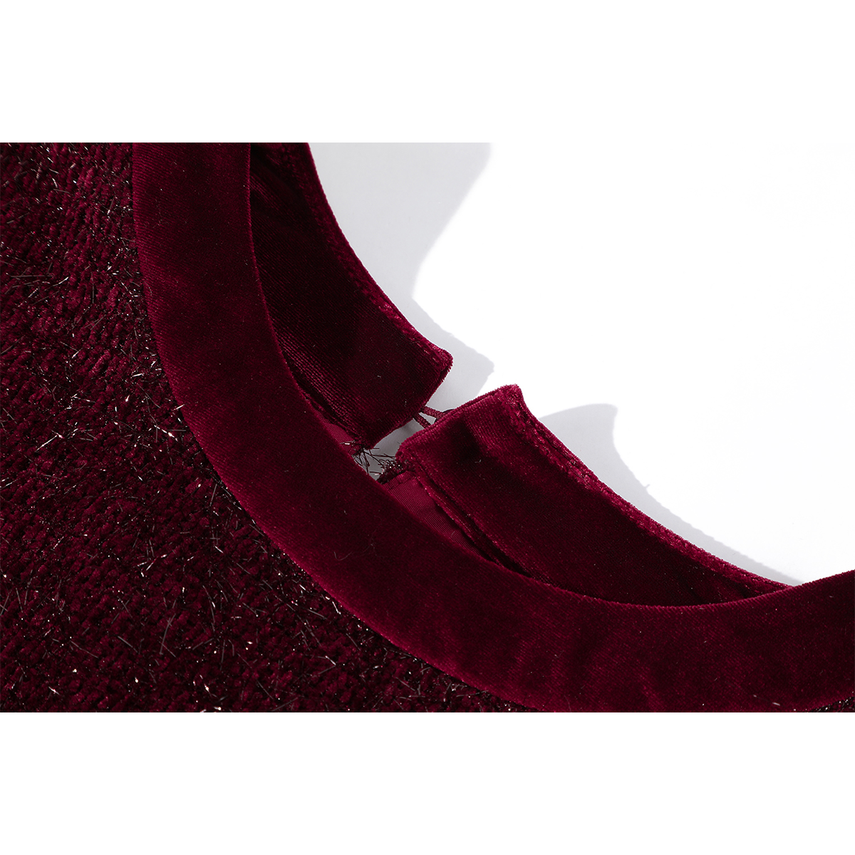 Qiao Lisanın Yeni İl Geyimi: Qadınlar üçün Gözəl və Unikal Qırmızı Don, Yeni Payız və Qış Stilində, Çin Yeni İl Geyimləri üçün Mükəmməldir