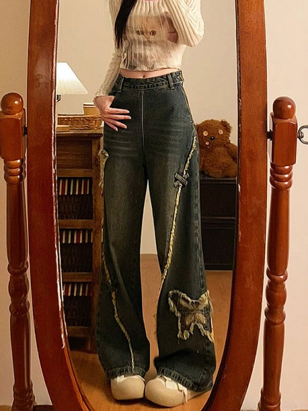 Kəpənək tikməli və yan fermuarlı, böyük ölçülü qadın cins şalvarı, yay üçün idealdır, arıqlamaq üçün, yüksək belli, geniş bədən quruluşuna malik, düz ayaqlı, enli şalvar.