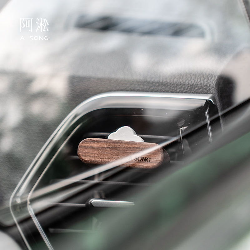 "Üzən Bulud" Orijinal Bərk Taxta Avtomobil Hava Çıxışı Aromaterapiya Aroma Diffuzor Avtomobil Ətri Fantaziya