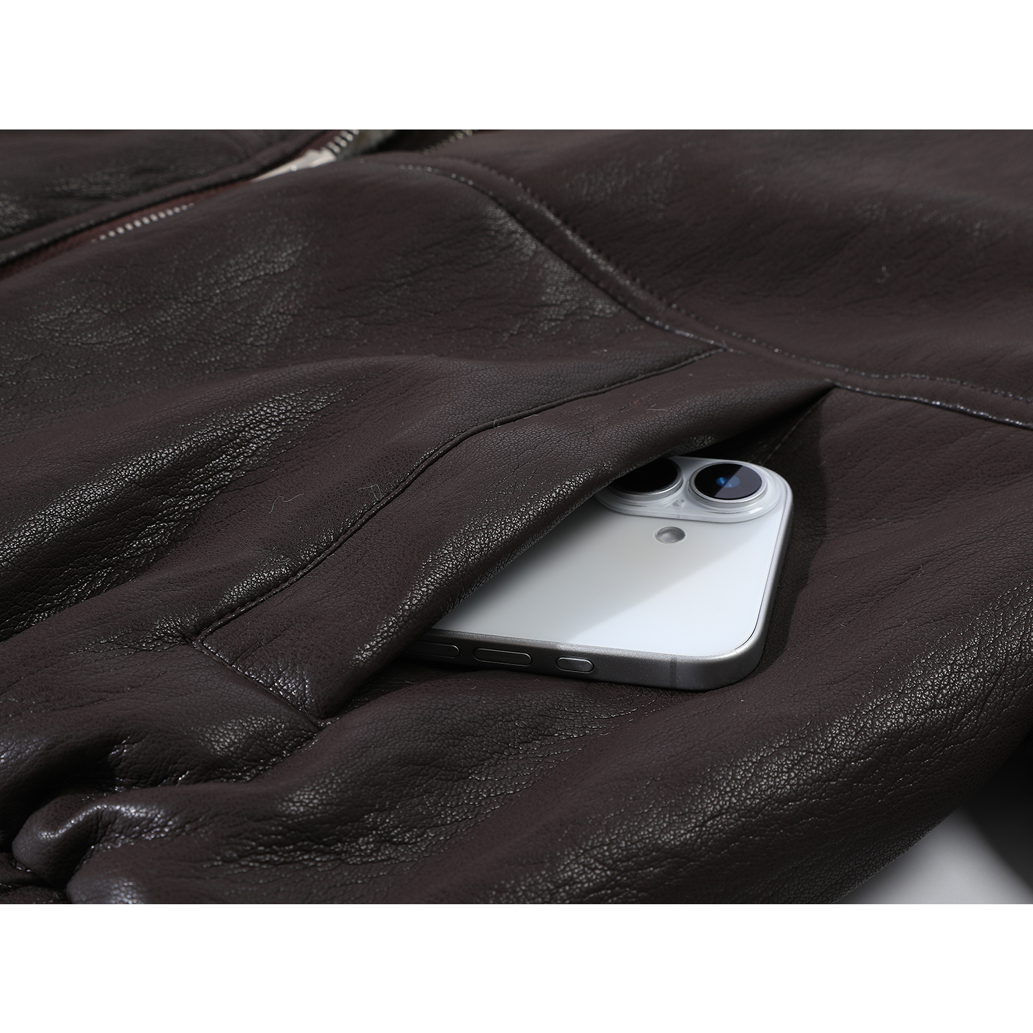 Chola Lisa Qadınlar üçün Qəhvəyi Dəri Gödəkçə, 2025 Yeni Stil, Dəbli Payız və Qış Yun astarlı Qalın Qəhvəyi Motosiklet Gödəkçəsi