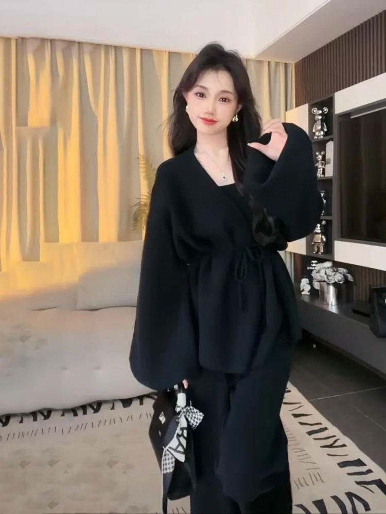 Qadınlar üçün Payız Yeni Stil İki Parçalı Kostyum Dəsti: Yüksək Səviyyəli Dəbli və Gənclik Üçün Gündəlik Şalvar və Trikotaj Sviter