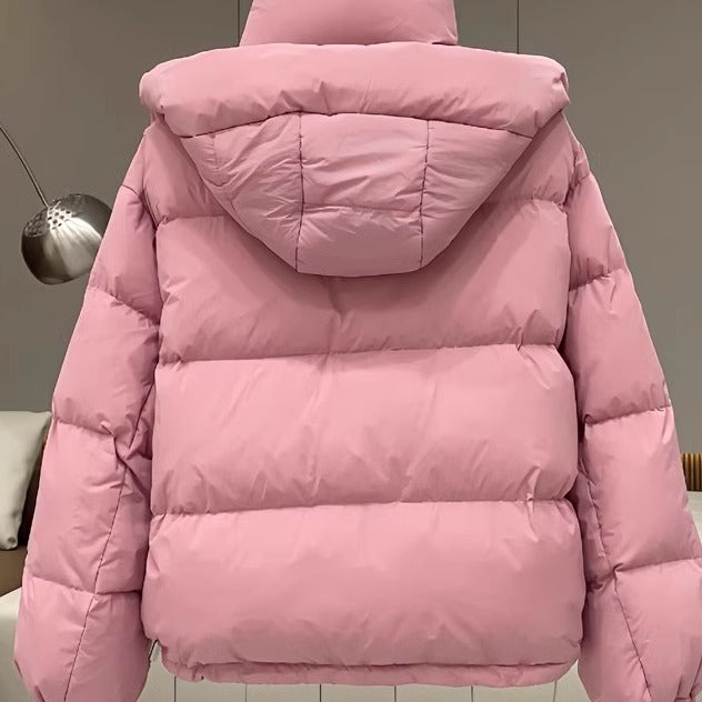 Bu ilin məşhur qadın aşağı gödəkçələri, 2025-ci ilin qış yeni modelləri, ən çox satılan kiçik qısa isti paltolar və yumşaq gödəkçələr.