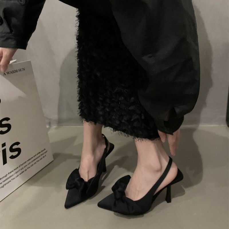 Moda Qadın Ayaqqabıları Stiletto Uclu Qadın Pompası Yay