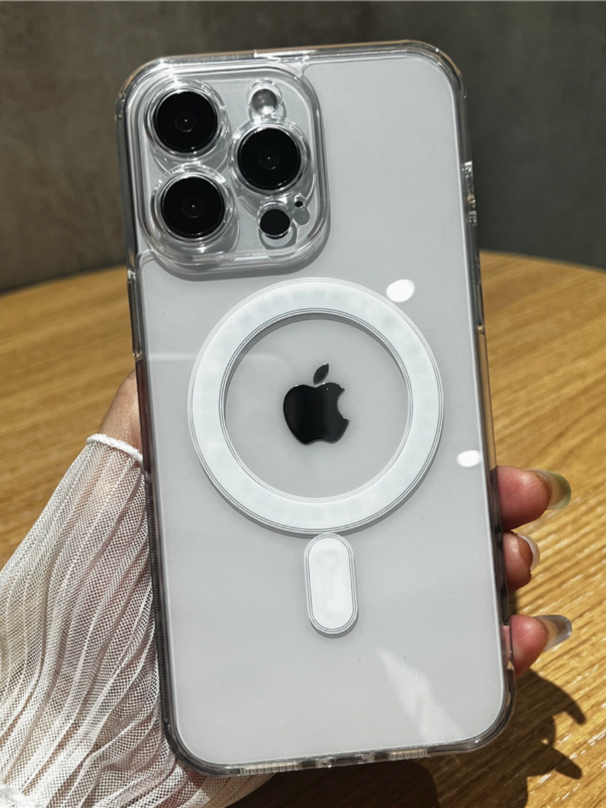 Magsafe maqnit emişi Apple 15 sadə cib telefonu qutusu iPhone14 tam kənar 17 yeni stil 16/13 tam şəffaf 12 yüksək səviyyəli mənada 11 promax kişi və qadın internet məşhur məşhur plus qoruyucu çanta üçün uyğundur