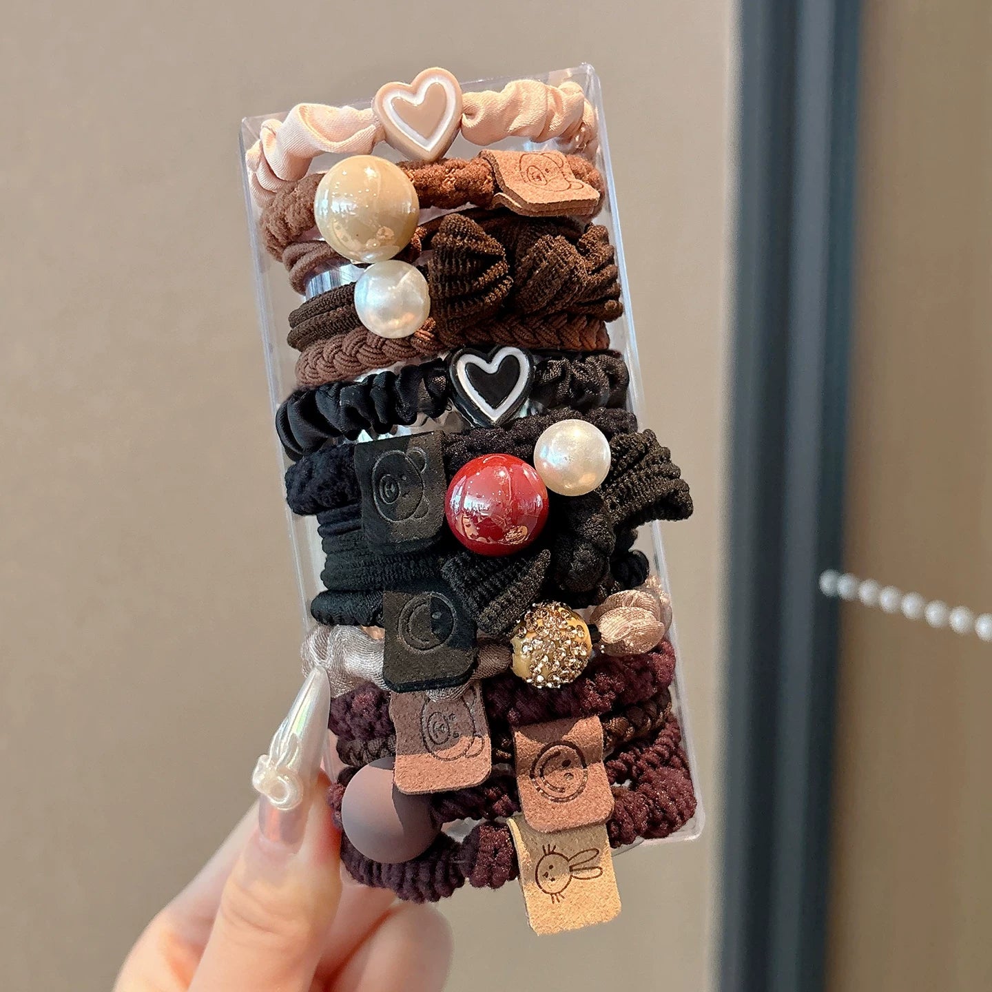 Qadınlar üçün yüksək keyfiyyətli saç bağı, 2026-cı il yeni stili, premium saç aksesuarı, at quyruğu saç bəzəyi, böyüklər üçün dəri çanta