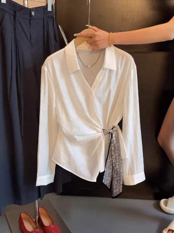 Böyük ölçülü qadınlar üçün fransız üslubunda zərif ipək şarflı, bel hissəsində bağlanan bluza, yaz üçün dəbli və şık uzunqol köynək.
