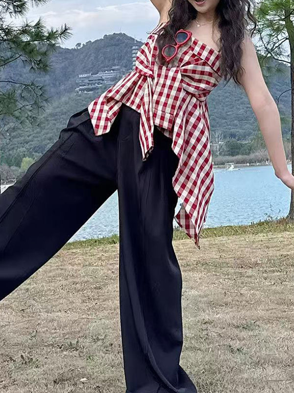 Qadınlar üçün böyük ölçülü, şirin və ədviyyatlı qırmızı dama-dama köynək, yay üçün mükəmməldir, gözəl və arıqladıcıdır, qat-qat geyinmək və ya tək geyinmək üçün uyğundur.