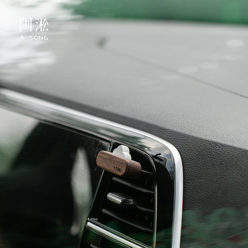 "Üzən Bulud" Orijinal Bərk Taxta Avtomobil Hava Çıxışı Aromaterapiya Aroma Diffuzor Avtomobil Ətri Fantaziya