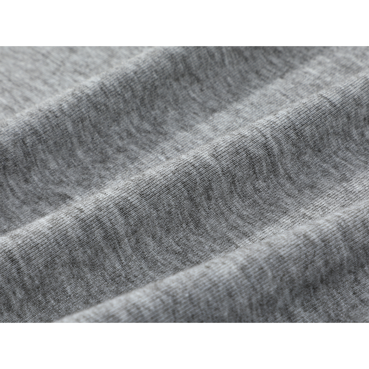 Chola Lisanın zərif geyimi: payız aylarında qadınlar üçün yüksək səviyyəli iki hissəli jilet, mayka və uzunqol trikotaj dəsti.