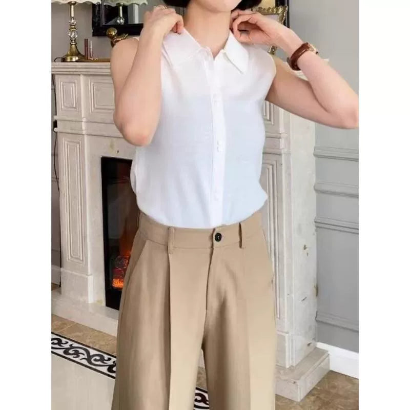 Böyük ölçülü qadın dəbli yaxalıqlı qolsuz toxunma jilet, yeni 2026 yaz/yay üslubunda, incə oturuşlu və yaraşıqlı üst qat.