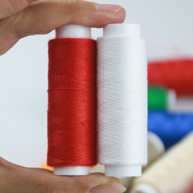 Kiçik rulon rəngli ev əl tikiş ipi tikiş maşını ipi 402 polyester ağ ip nazik ip qara əl tikiş iynəsi ipi