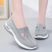 Qadın Ayaqqabıları Böyük Ölçü 1 Slip-on Moms Ayaqqabıları M