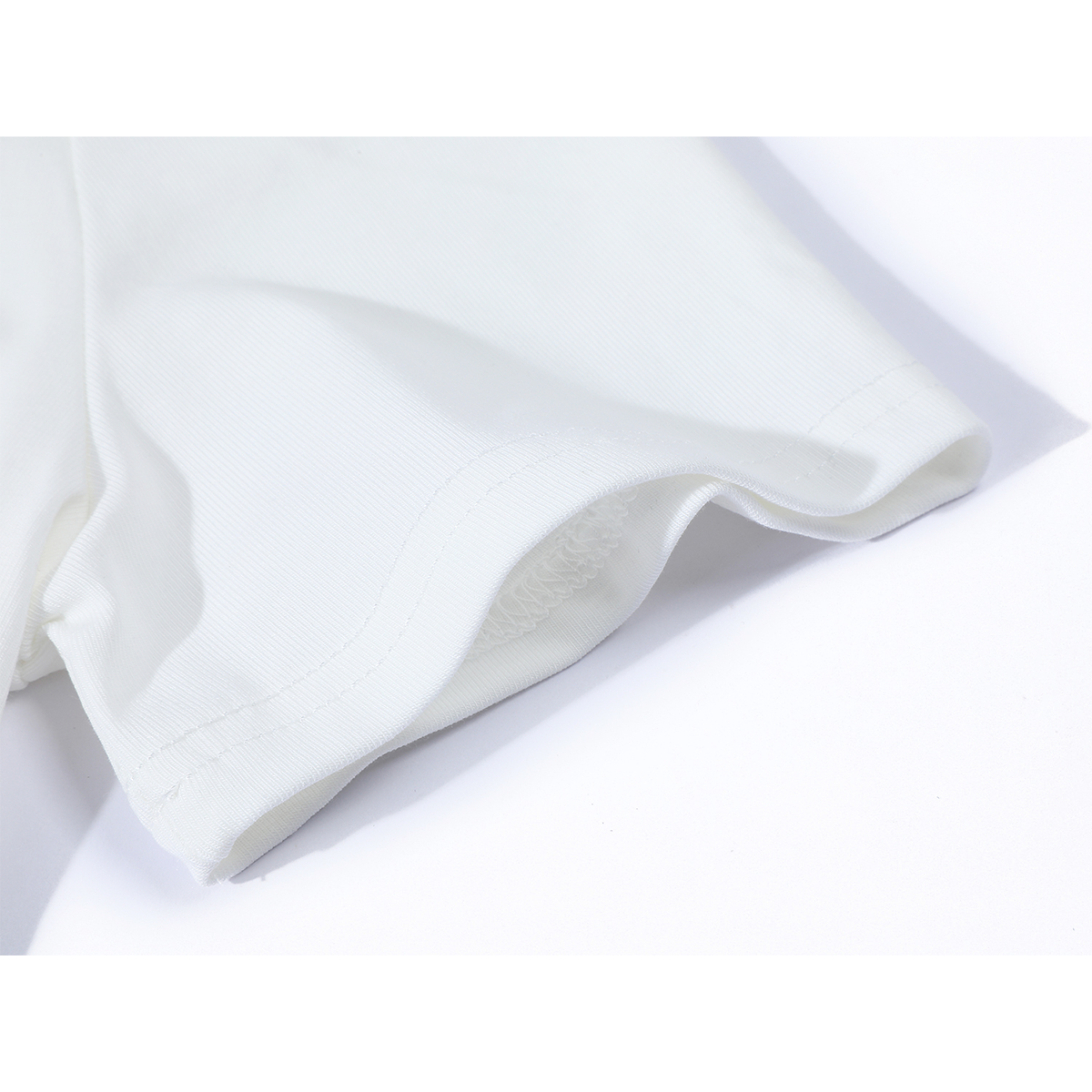 Chalisa Qadın Dizayner Topu, 2026 Yeni Stil, İsti Satış, Zərif, Arıqladıcı, Çiyinsiz Ağ Qısa Qollu Köynək, Yay Geyimi