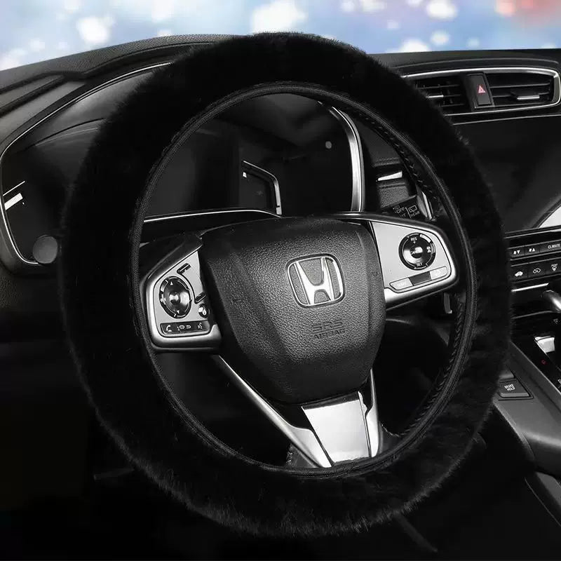 Car steering wheel cover, soft, warm, non-slip, soft and comfortable for winter, universal car interior accessory.