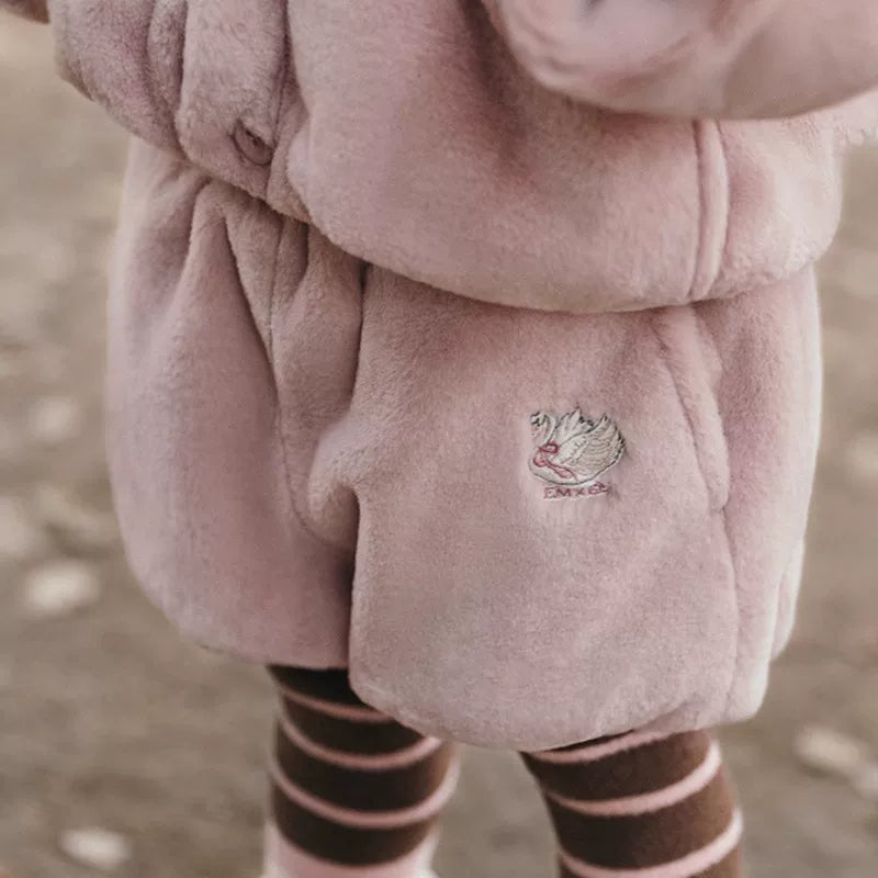 Manxi Körpə Uşaq Geyimləri Qış İsti Palto Qızlar üçün Başlıqlı Yeni Stil Çox yönlü Şirin Peluş Top