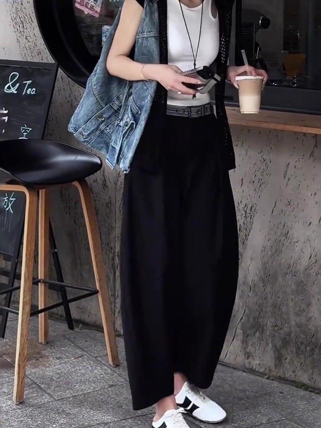 Qadınlar üçün qara qısa kostyum şalvar, yay stili, böyük ölçü, yüksək belli, arıqladıcı, dəbli, çoxfunksiyalı, geniş enli şalvar, şar şalvar.