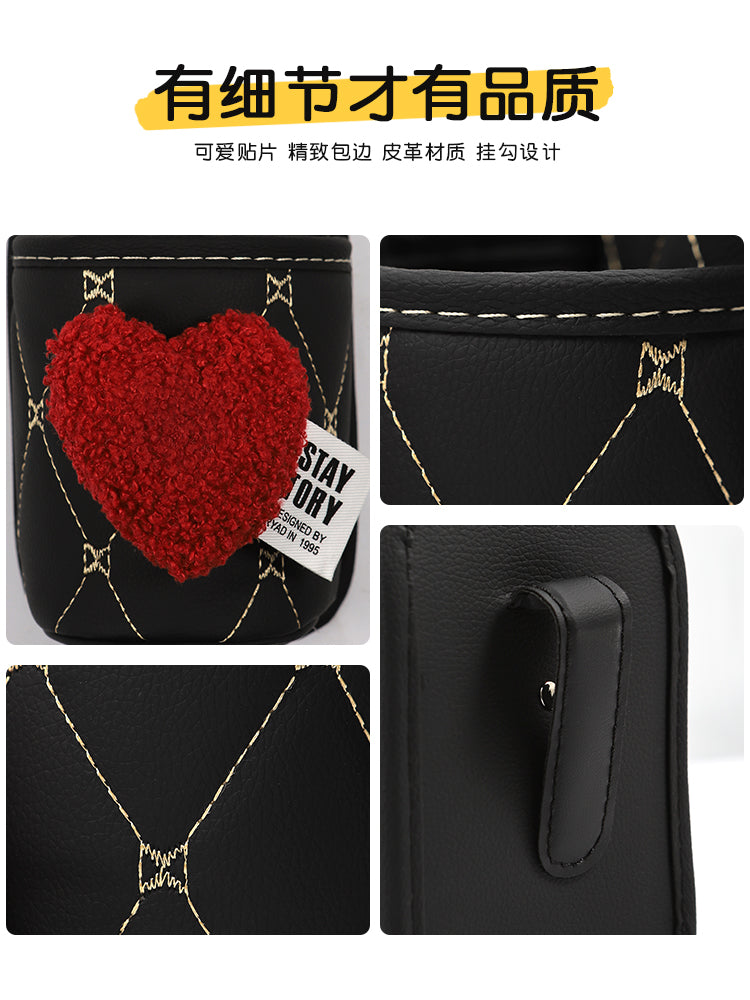 Cizgi filmi üslubunda yaradıcı avtomobil stəkan tutacağı, avtomobil qapısının yan saxlama qutusu, qızlar üçün avtomobil oturacaqlarının arxaları üçün çoxfunksiyalı saxlama əşyası.