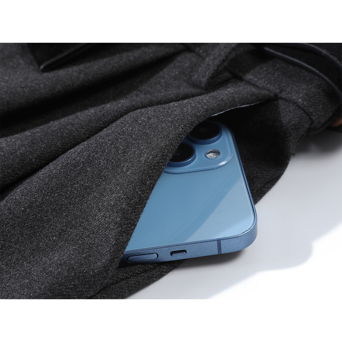 Cholisa Tünd Boz Geniş Ayaqlı Kəsik Şalvar Qadınlar üçün 2026 Yaz və Payız Yeni Koreya Üslubunda Yüksək Zolaqlı Axan Gündəlik Orta Uzunluqlu Şalvar