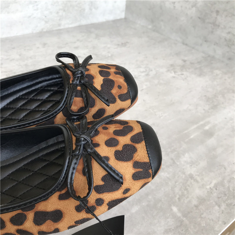 Yeni Avropa ixrac stilində qadın kvadrat burunlu düz ayaqqabılar, yumşaq dabanlı hamiləlik ayaqqabıları, bantlı düyünlü donuz burnu ayaqqabıları.