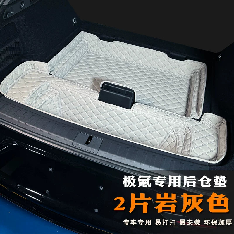 26 Extreme Krypton 7X luggage/storage mat modified with decorative base, lower storage compartment, storage compartment and waterproof storage box.