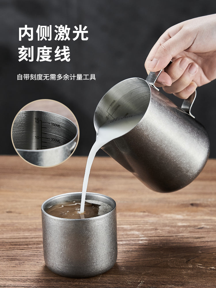Retro nostalji qəhvə qabları paslanmayan poladdan hazırlanmış latte sənəti qabı sivri ağızlı qəhvə latte sənət stəkanı professional süd köpüyü fincanı süd çəni