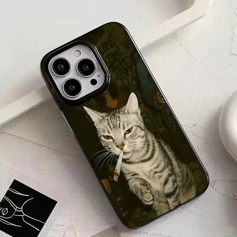 iPhone 17 A üçün şık pişik siqareti naxışlı qara rəngli telefon qabı