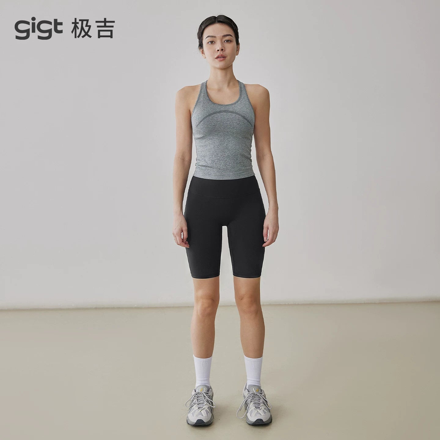 gigt Jiji idman büstqalteri yeni stil fitness yoqa paltarı xaricində geyinilə bilər üst tennis jileti