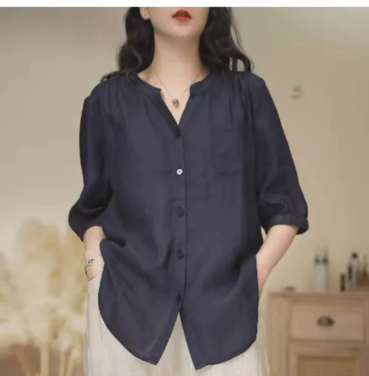 Düz rəngli V-yaxalı rami köynək, yeni yay stili, böyük ölçü, geniş forma, qarnını gizlədir, qolların dörddə üçü, dəbli top.