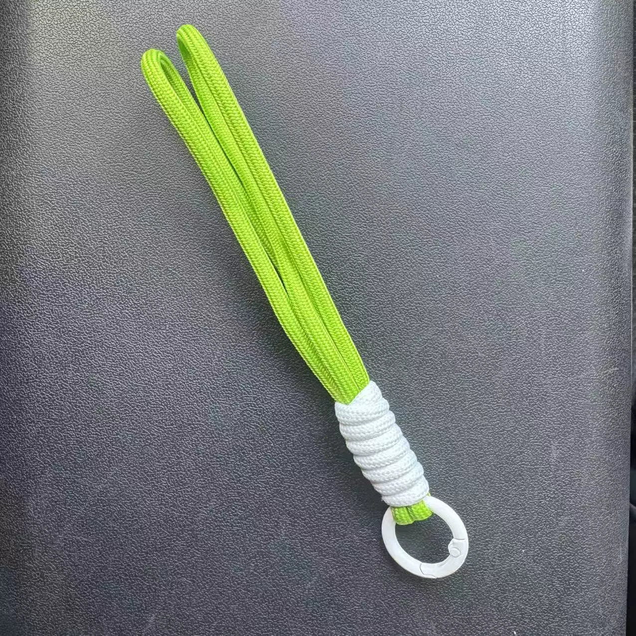 Avtomobil Asma Aksesuarları Pop Mart Arxa Görünüş Güzgüsü Peluş Kukla Düyünlü Toxunma Lanyard Telefon Anahtarlığı Lanyard