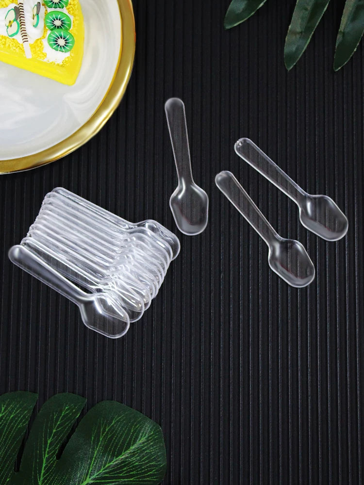 Kiçik qaşıq birdəfəlik pudinq dondurma çömçəsi sınaq dondurma desert jele qatıq mini plastik fərdi qablaşdırılır