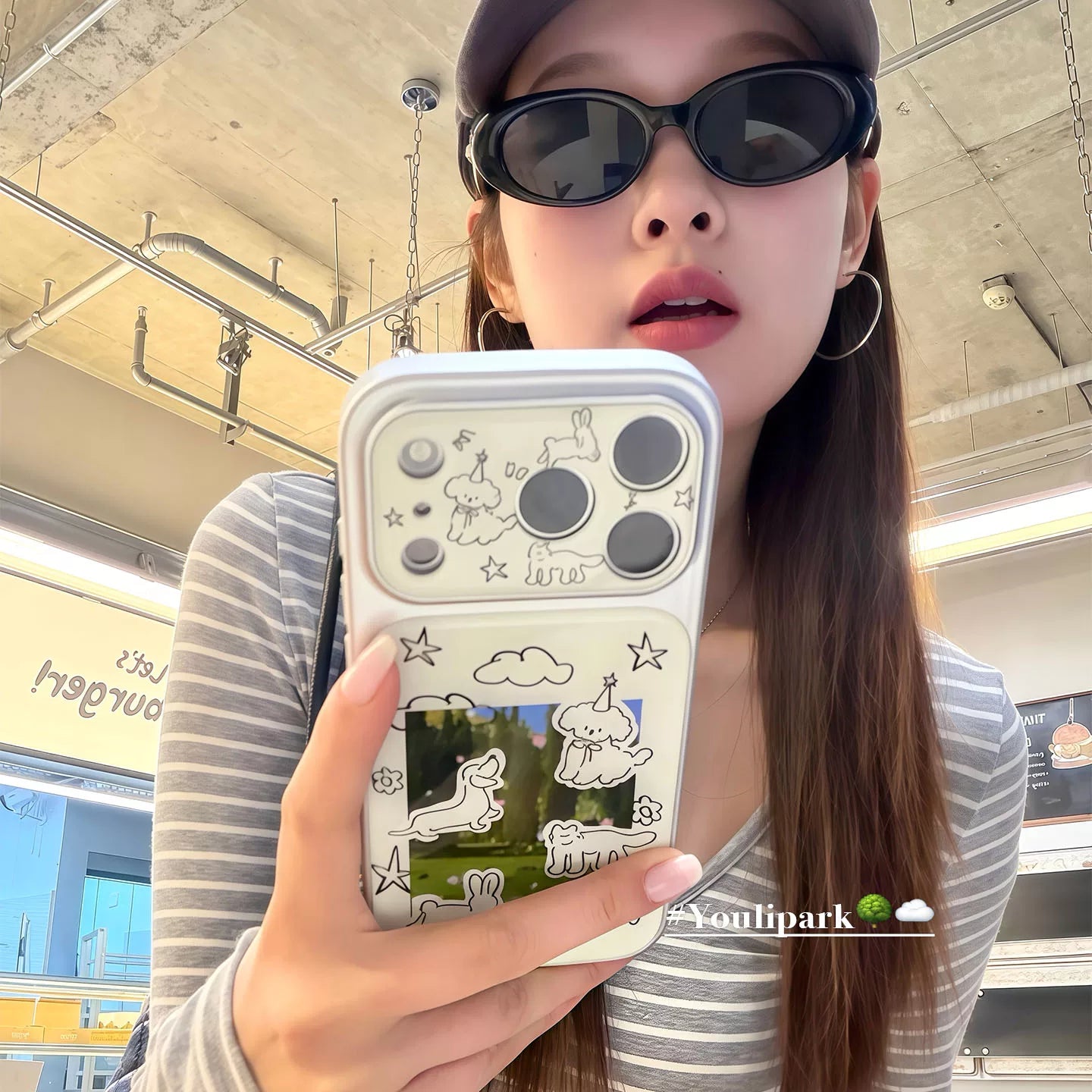 Yuri Park ins yaz şirin şəfalı ot qraffiti puppy 17 17pro Apple 17ProMax mobil telefon qutusu iPhone16 hər şey daxil 14 yeni 16Promax qadınlar üçün qoruyucu örtük