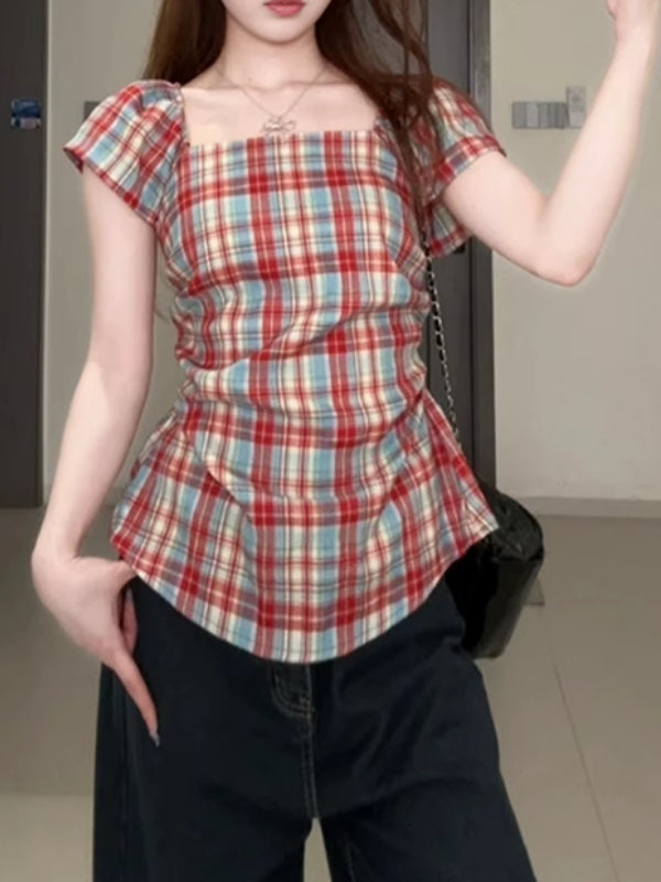 Böyük ölçülü qadın üçün çiyinləri açıq dama-dama köynək, 2026-cı il yay yeni dəbi, arıqladıcı və gözəl, şirin və ədviyyatlı top.