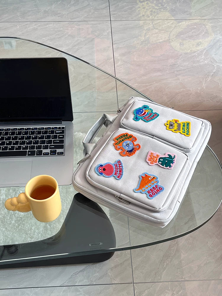 Qara və ağ nağıl niş dizaynı canavar yamaq laptop çantası, diaqonal 16 düymlük qadın hündür və gözəl dizayn, Lenovo Xiaoxin 14 Apple 14 düym üçün uyğun olan sevimli üslubda yüngül daşına bilən saxlama çantası