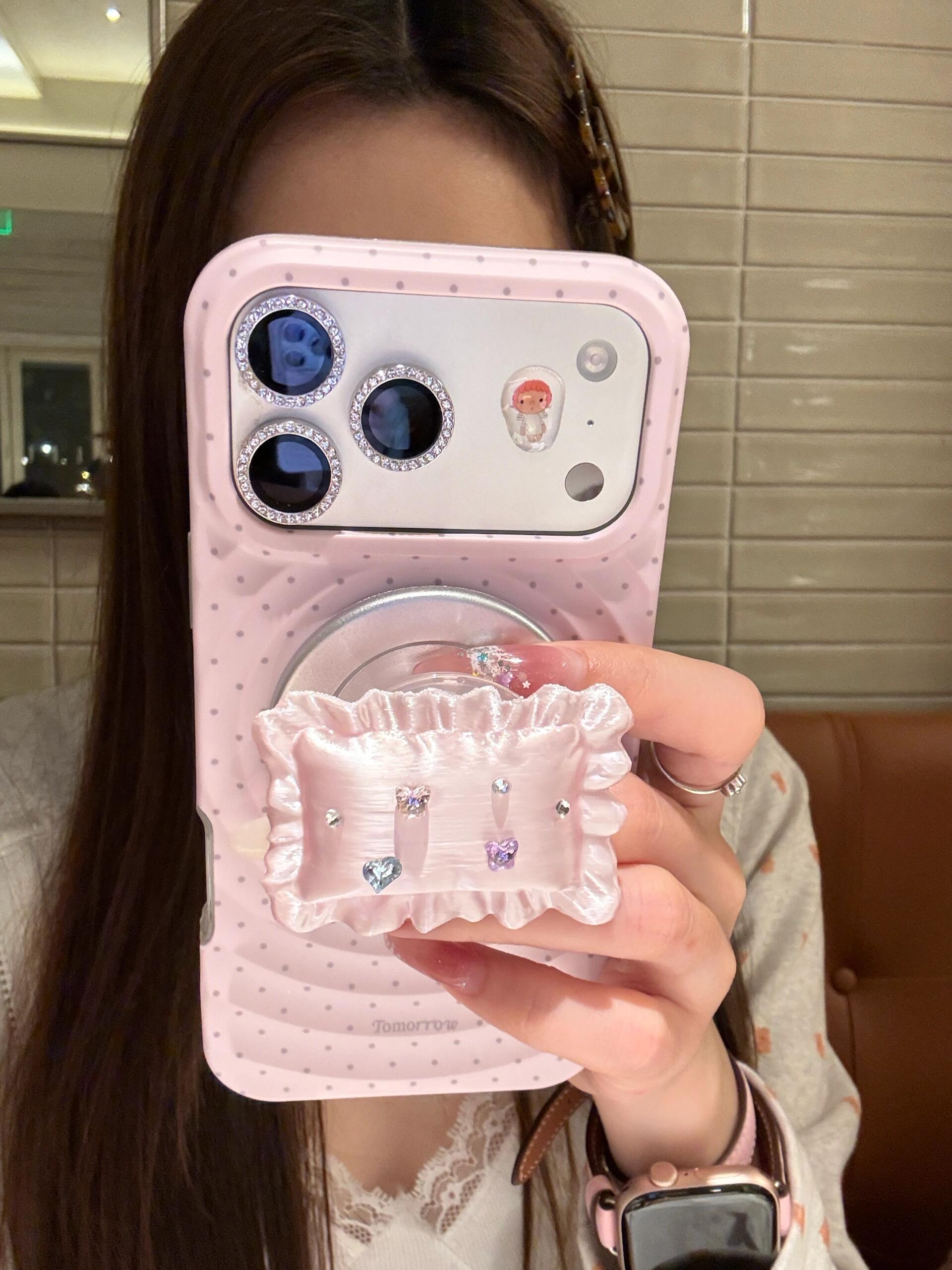 Koreya ins polka nöqtəli qiymətli daş yastıq maqnit tutacağı iPhone17pro Apple 16 mobil telefon qutusu 17promax hər şey daxil iPhone17 yıxılmağa qarşı qoruyucu örtük 16promax şəxsiyyət 15