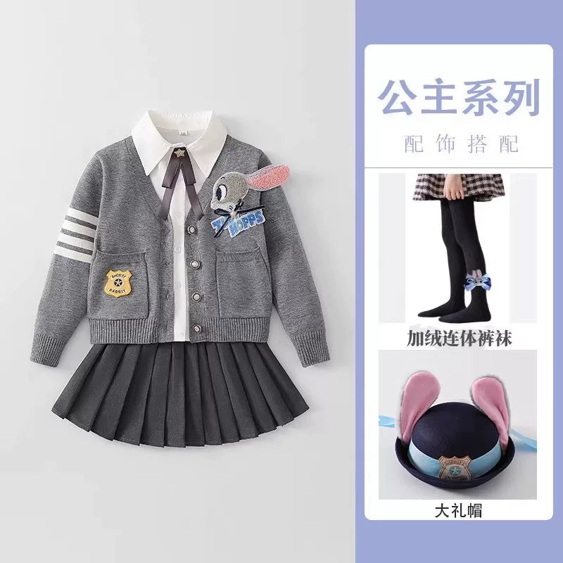 Yeni payız üslubunda qızlar üçün dovşan polis məmuru sviteri üç hissəli dəst, JK ətəyi, dəbli payız və qış uşaq ad günü geyimləri