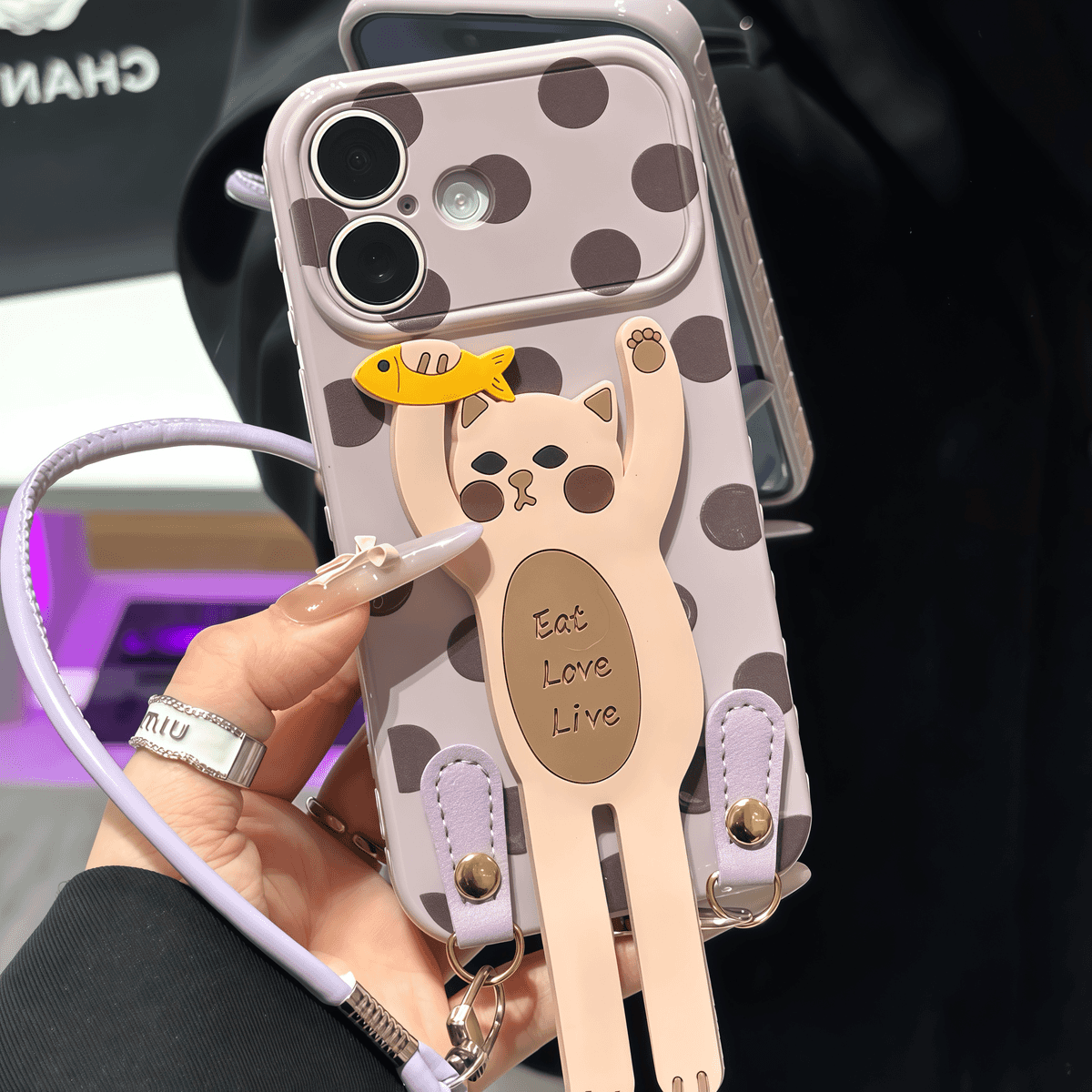 Apple 17promax mobil telefon qutusu Huawei mate60pro yeni p70 sevimli Reno15 yaradıcı s20/x300 fərdiləşdirilmiş Xiaomi 17 qadın şöhrəti üçün uyğun İnternet məşhurunun sevimli pişik tutacağı lanyard