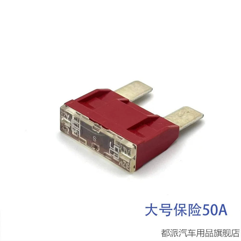 Applicable to Volkswagen Teramont, Range Rover, Magotan B9, Audi A4, Mercedes-Benz car air pumps, water pumps and large-sized fuses.