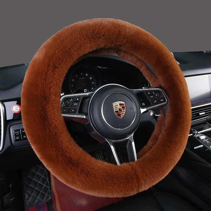 Car steering wheel cover, soft, warm, non-slip, soft and comfortable for winter, universal car interior accessory.