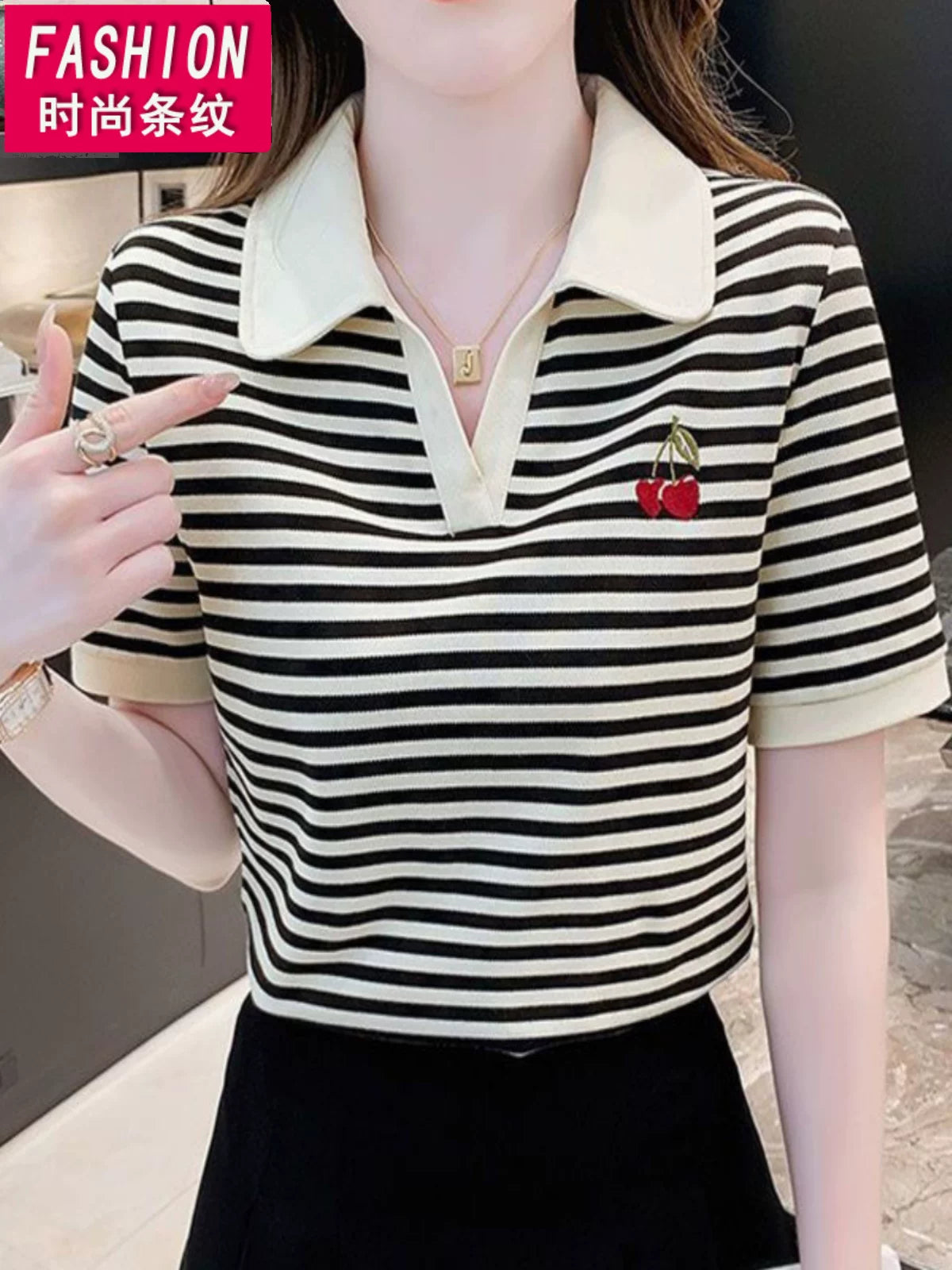 Yay yeni böyük ölçülü ana geyimi zolaqlı polo yaxalıq qısaqol arıqlayan yaş azaldan qadın kiçik köynək üst köynək